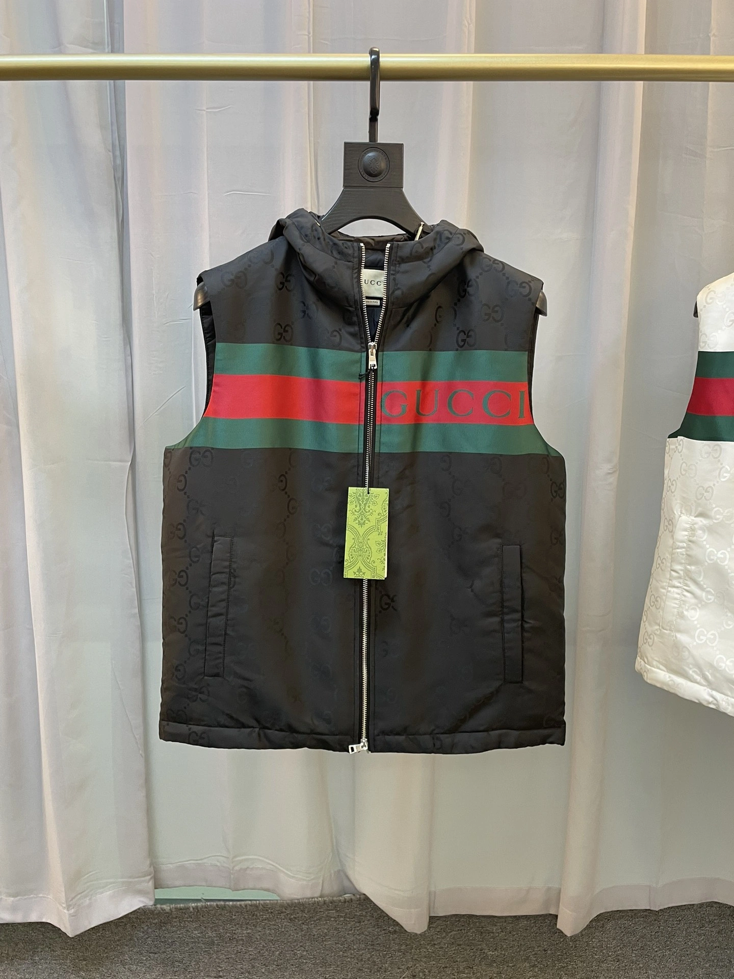 NewStyle Gucci Down Jackets 129113