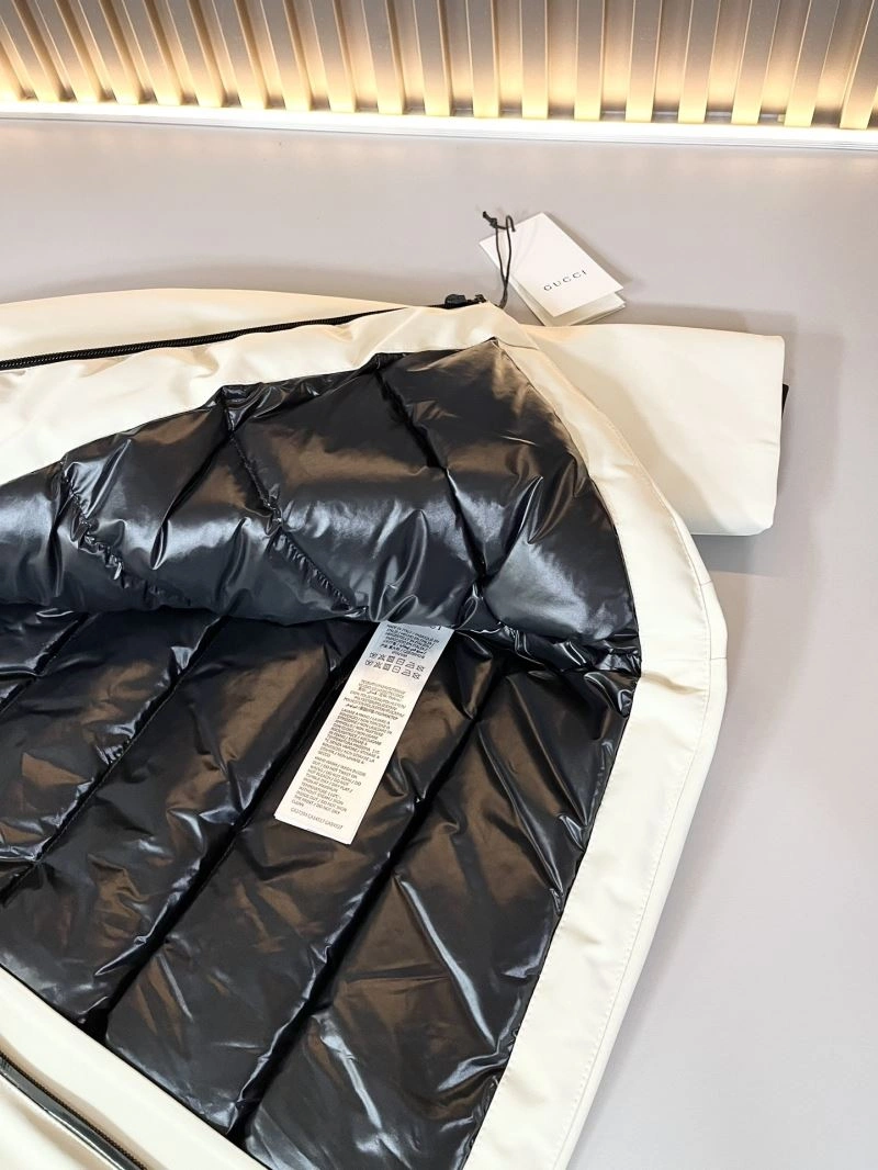Casual Gucci Down Jackets 129062