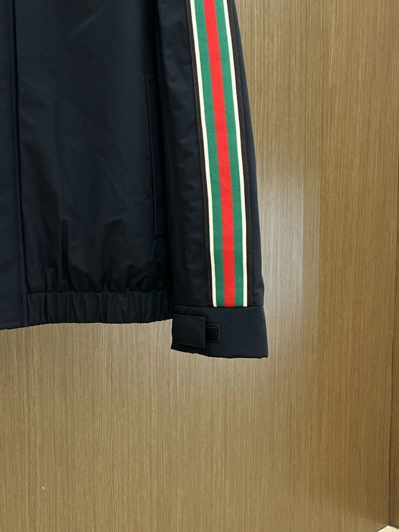 Compact Gucci Down Jackets 129063