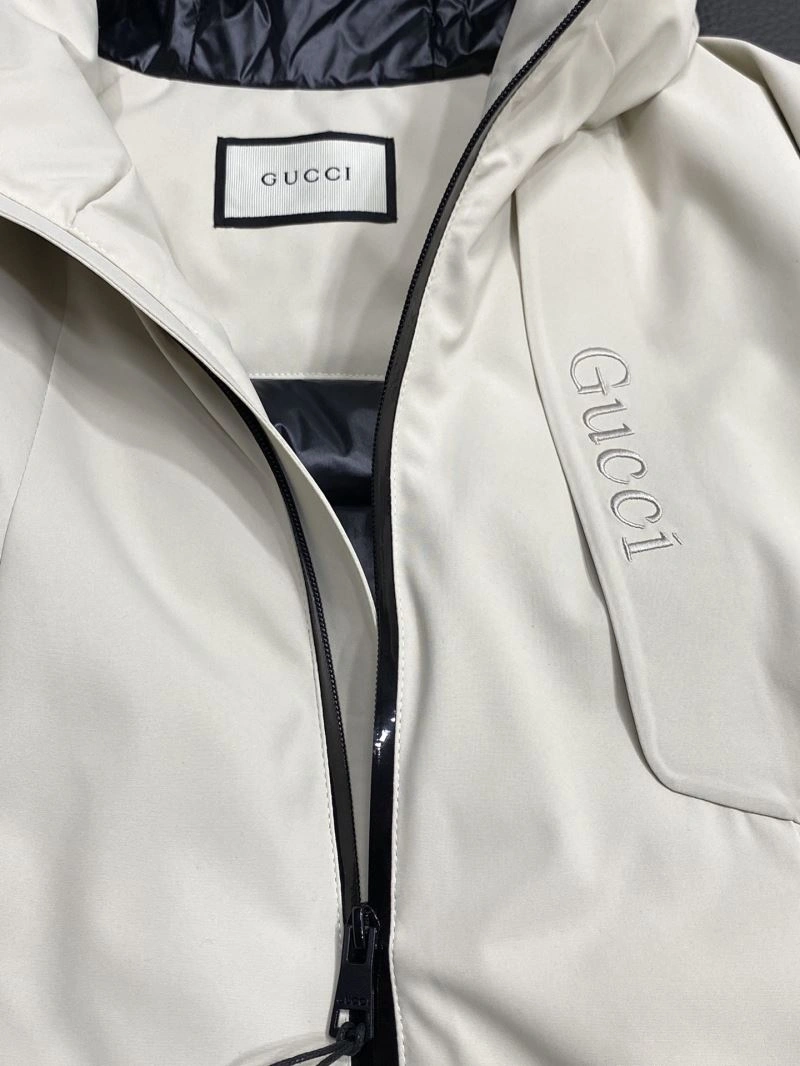 Gucci Down Jackets Supportive 129051