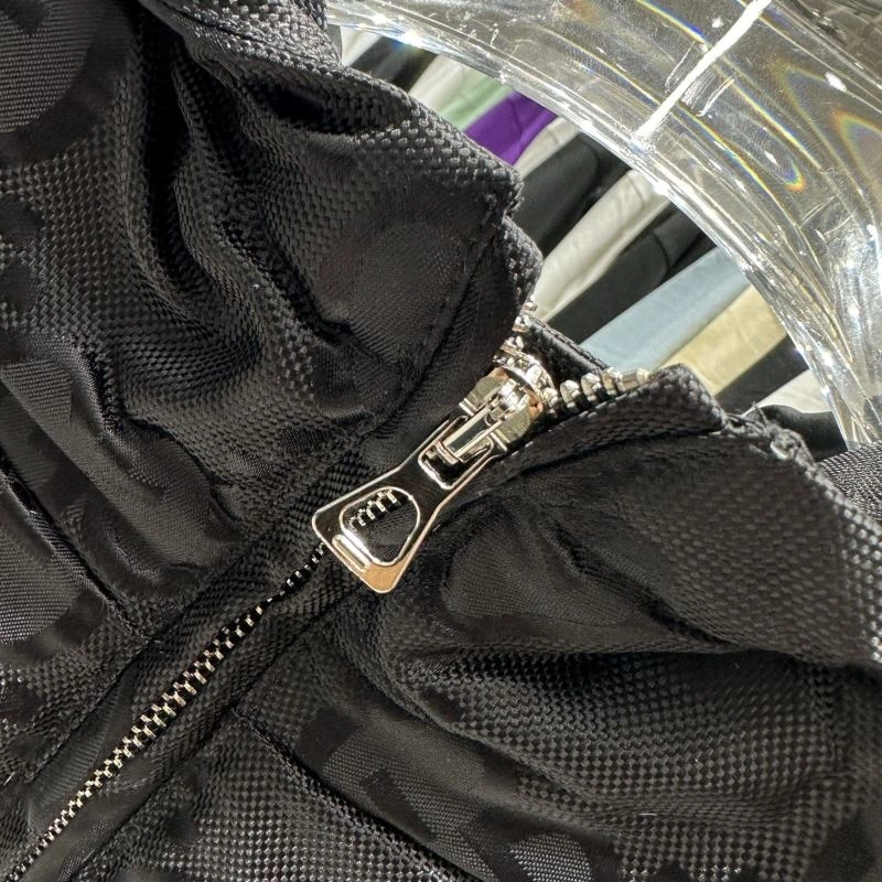 Gucci Down Jackets OnTrend 129020