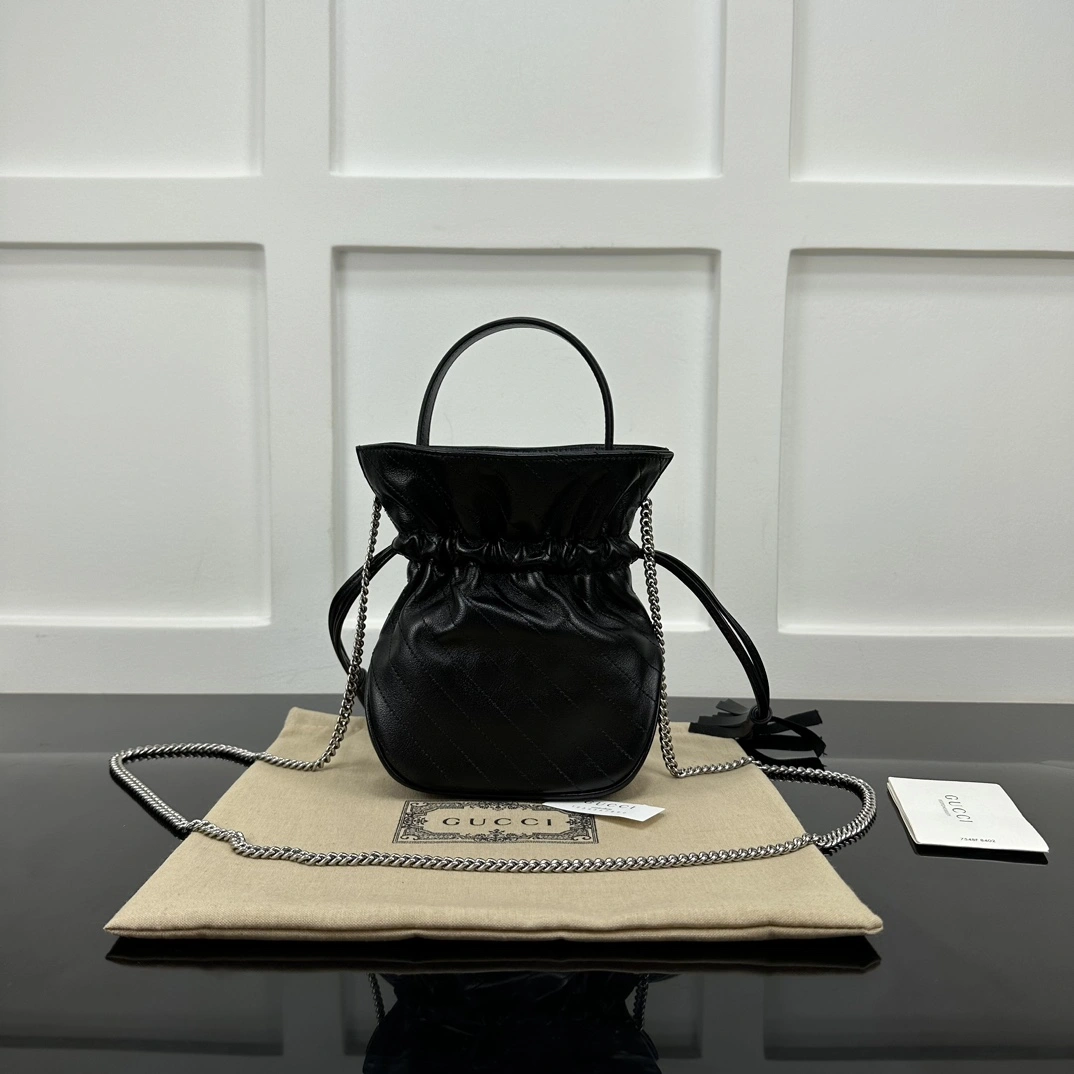 Gucci Drawstring Bags Neat 72555