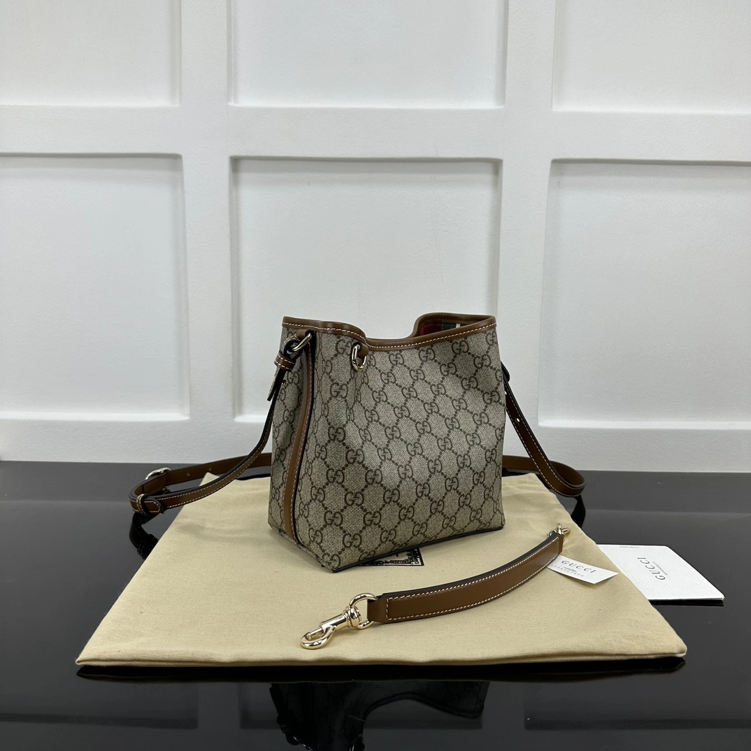 UrbanChic Gucci Drawstring Bags 67423