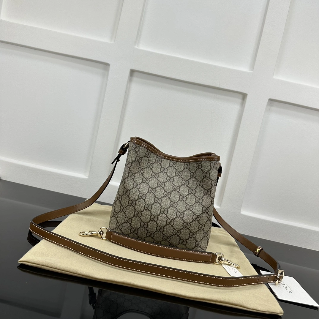UrbanChic Gucci Drawstring Bags 67423