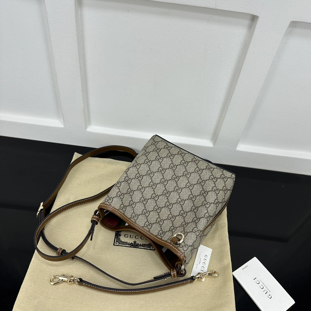 UrbanChic Gucci Drawstring Bags 67423
