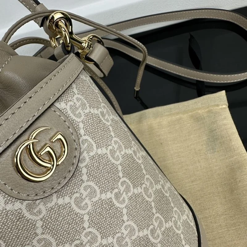 Gucci Drawstring Bags Sporty 51491