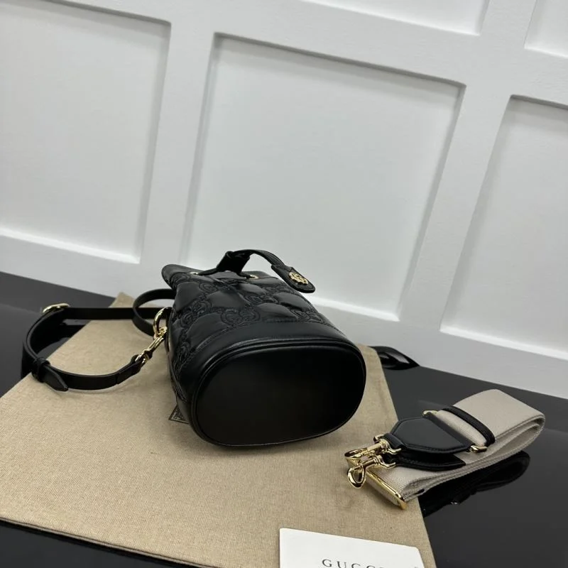 Gucci Drawstring Bags TimelessDesign 51475
