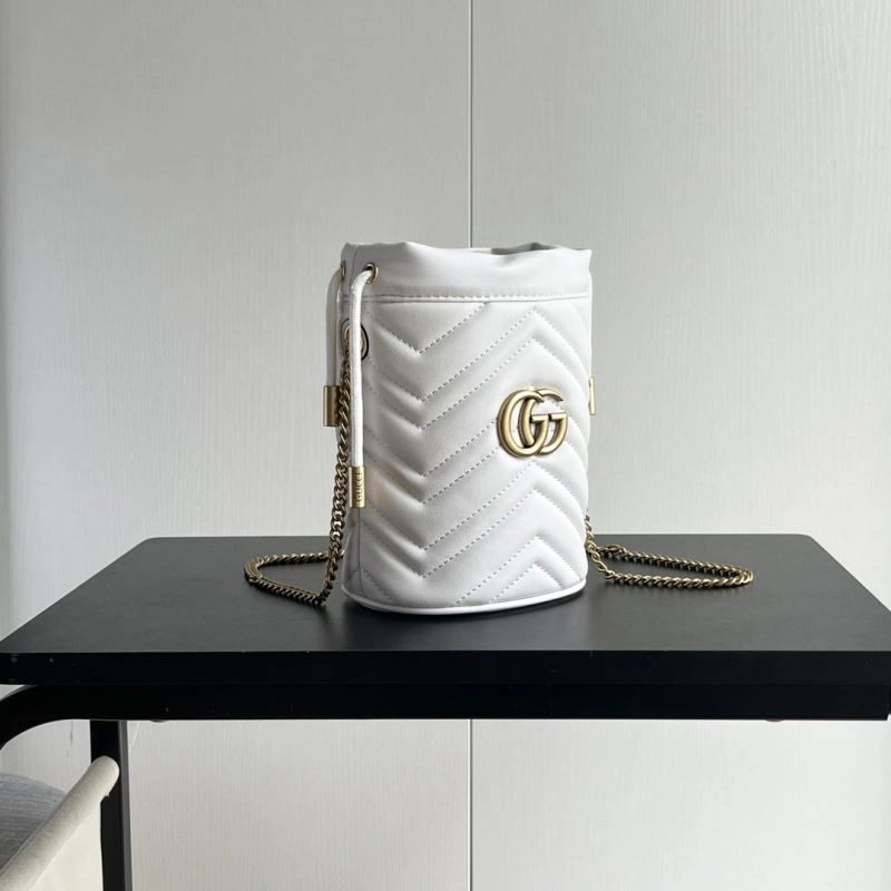 StreetReady Gucci Drawstring Bags 81497
