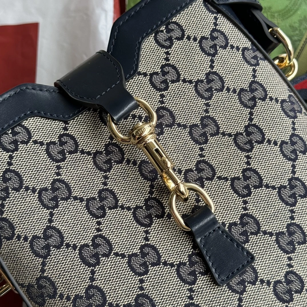 Sophisticated Gucci Drawstring Bags 72469