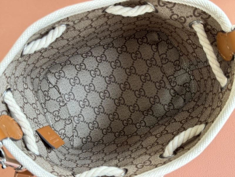 Tailored Gucci Drawstring Bags 67368