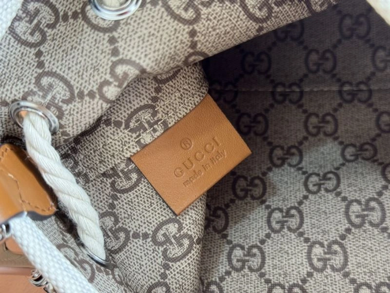 Tailored Gucci Drawstring Bags 67368