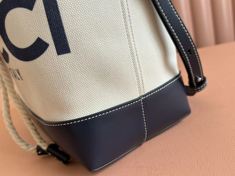 Gucci Drawstring Bags Timeless 67364