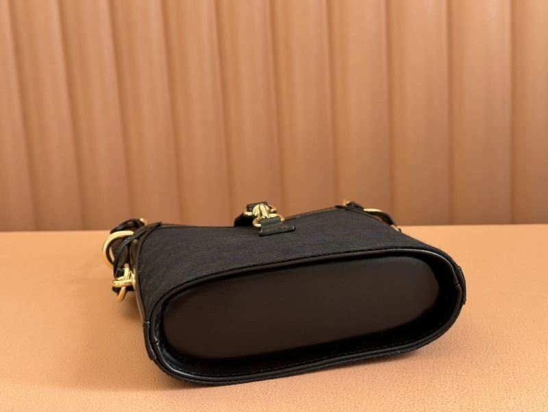 Comfortable Gucci Drawstring Bags 67363