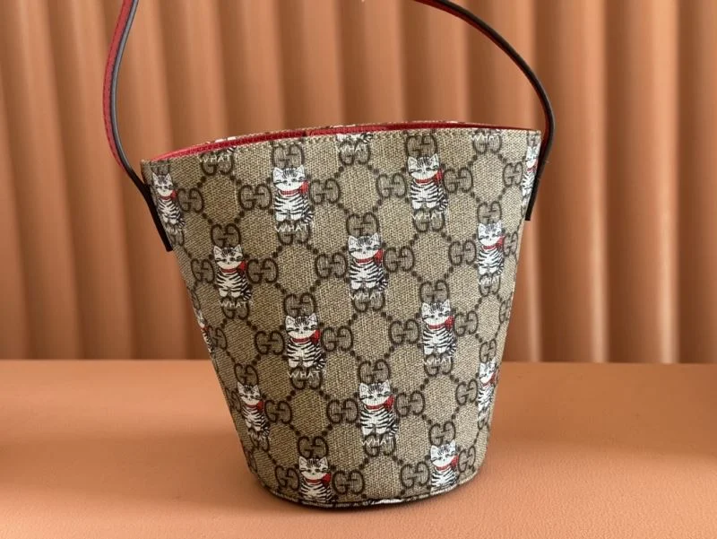Gucci Drawstring Bags Snug 49987