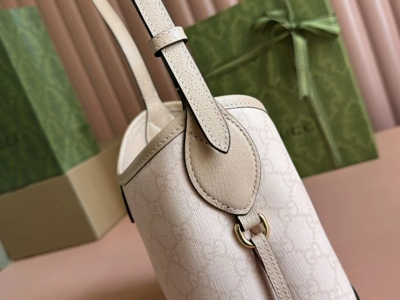 WrinkleFree Gucci Drawstring Bags 49996