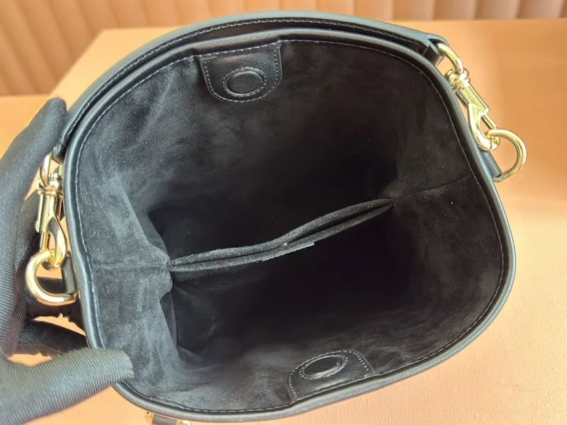 Gucci Drawstring Bags Chic 49964
