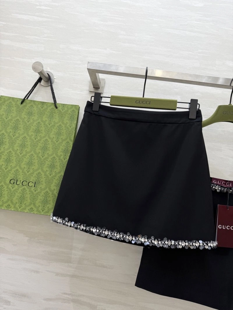 TravelReady Gucci Dress Suits 124462