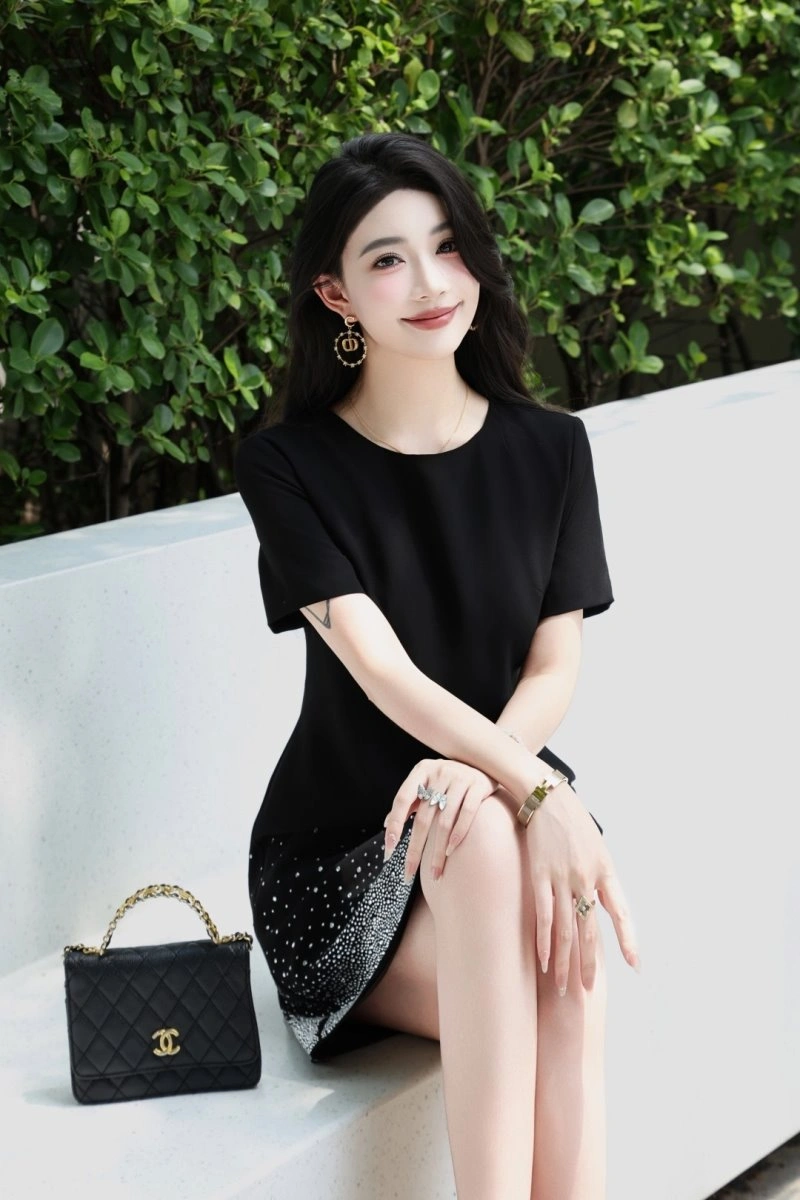 Modern Gucci Dress 124690