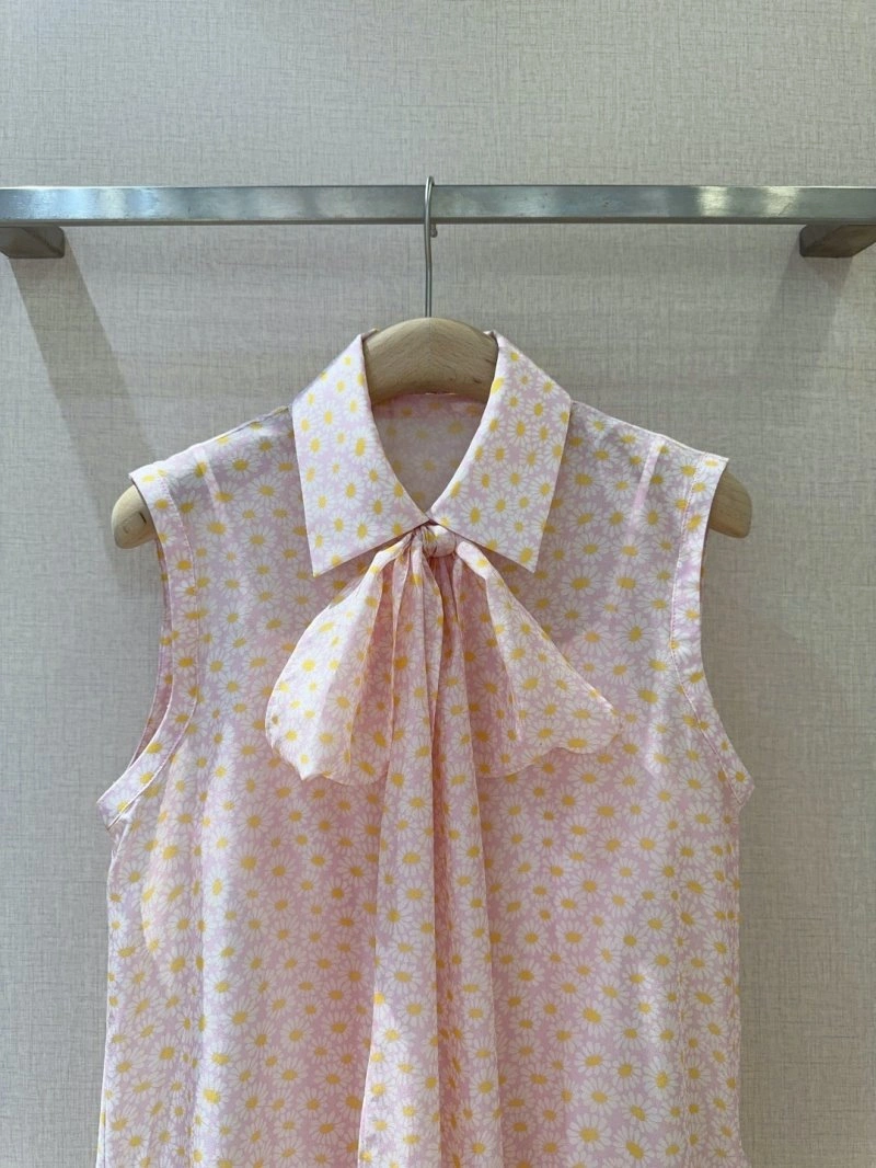 WaterResistant Gucci Dress 124992