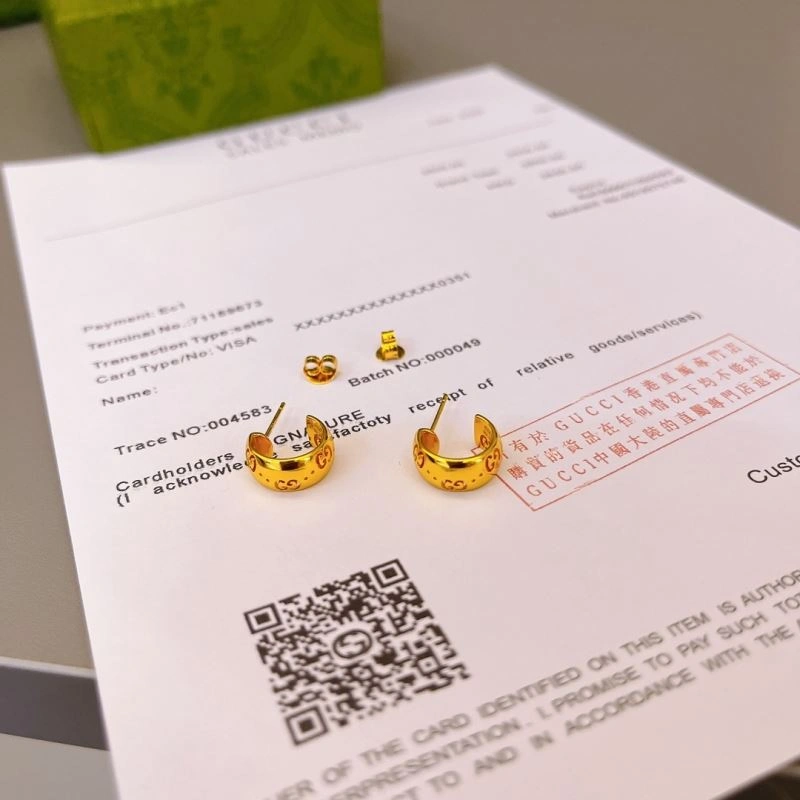 WaterResistant Gucci Earrings 245149