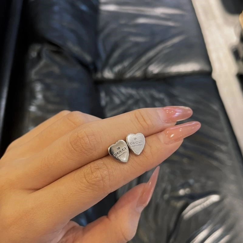 Lightweight Gucci Earrings 244076