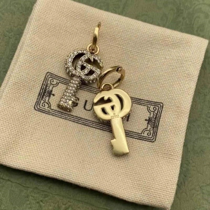 Gucci Earrings Elegant 243730