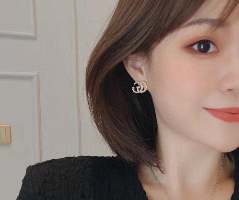 Gucci Earrings Fashionable 243693
