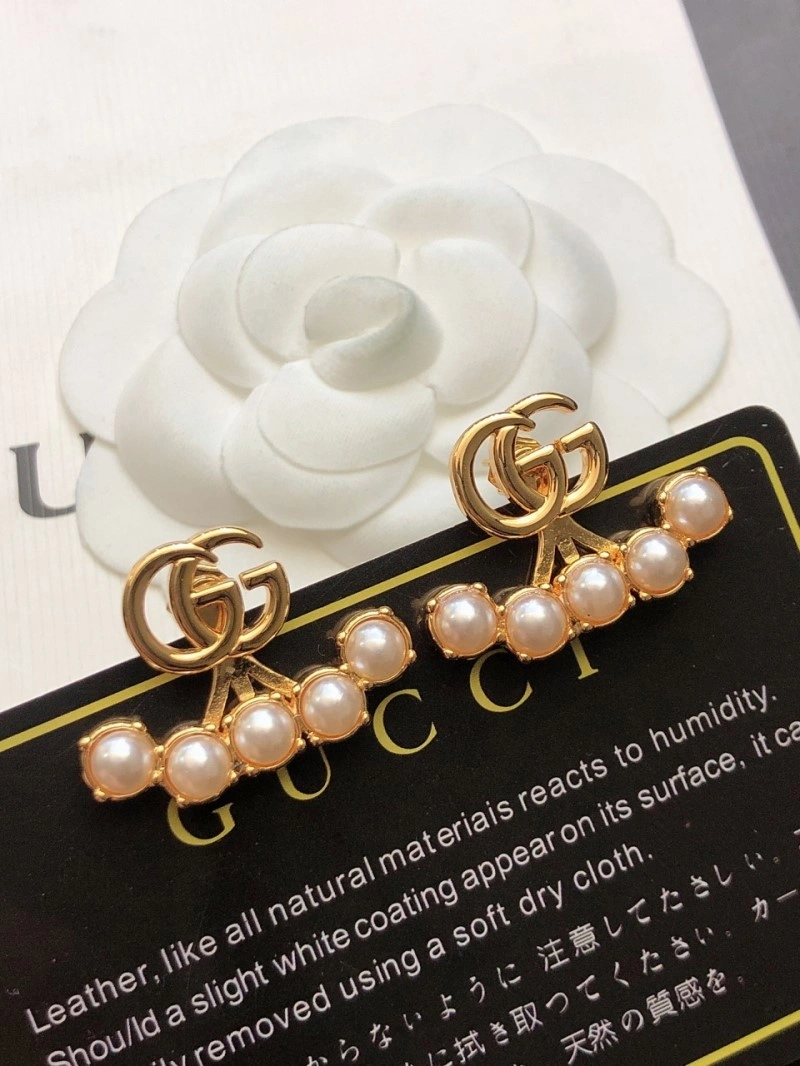 EyeCatching Gucci Earrings 243182