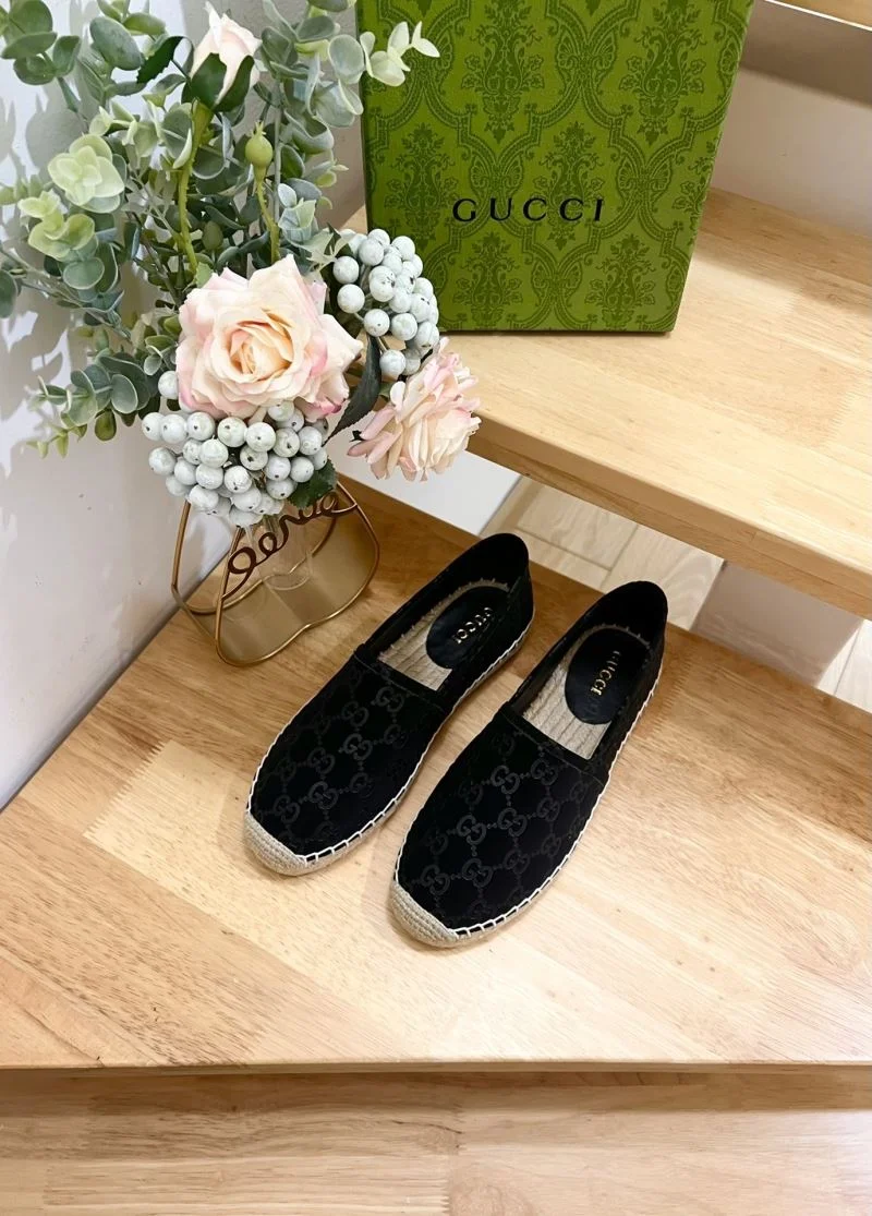Gucci Fishermans Shoes Sleek 25084