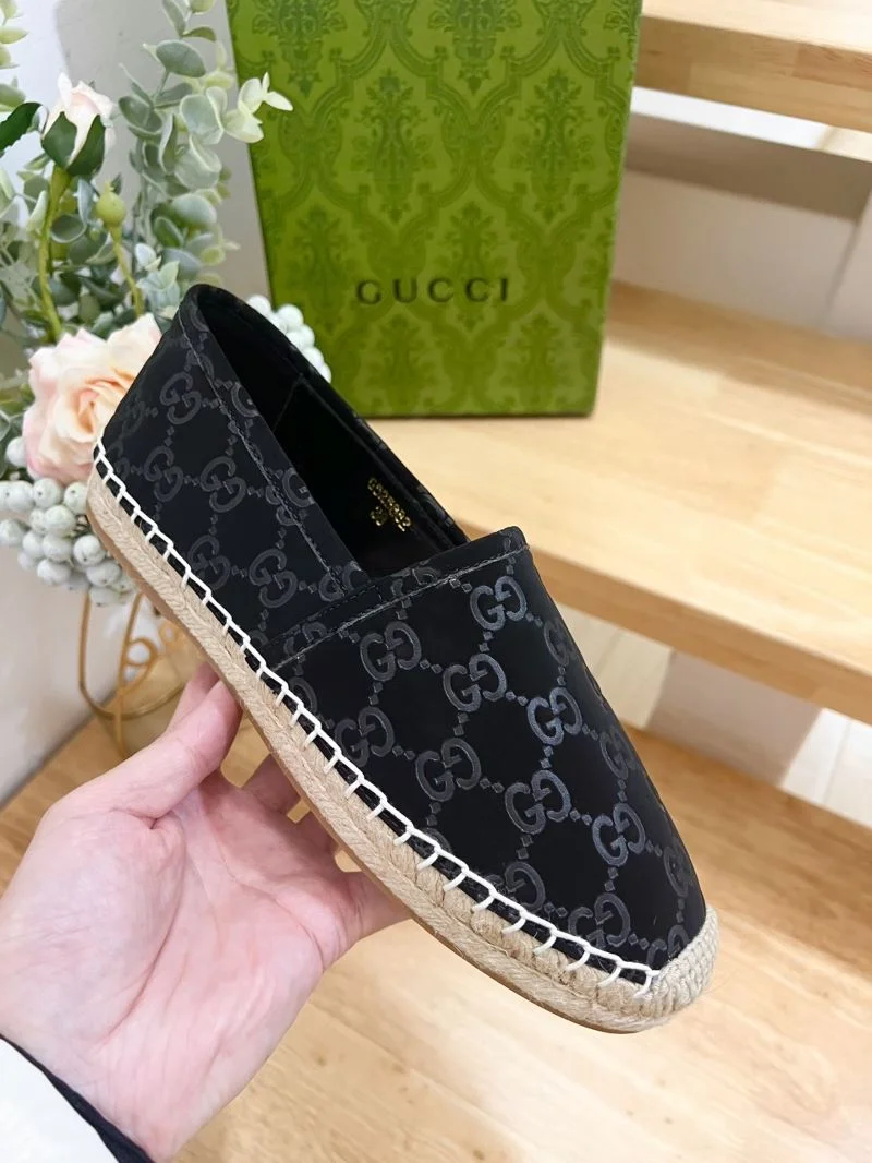 Gucci Fishermans Shoes Sleek 25084