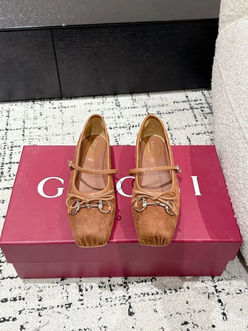 Gucci Flat Shoes Resilient 25090