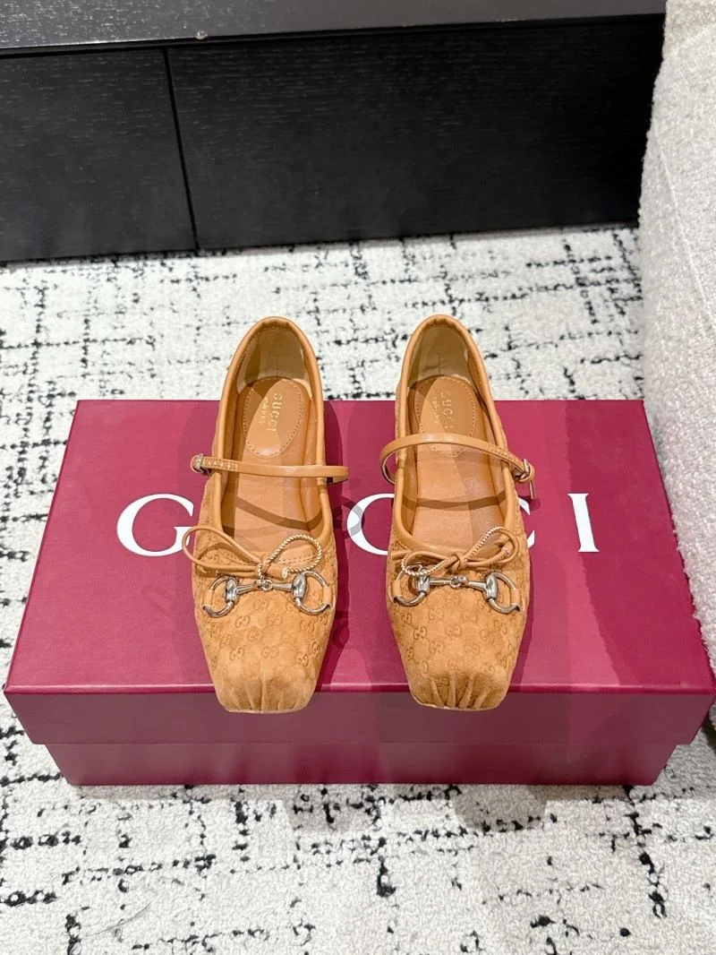 Gucci Flat Shoes TimelessDesign 25079