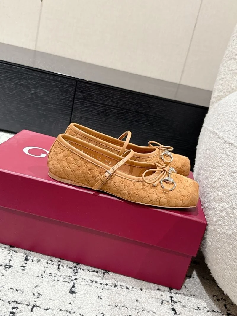 Gucci Flat Shoes TimelessDesign 25079