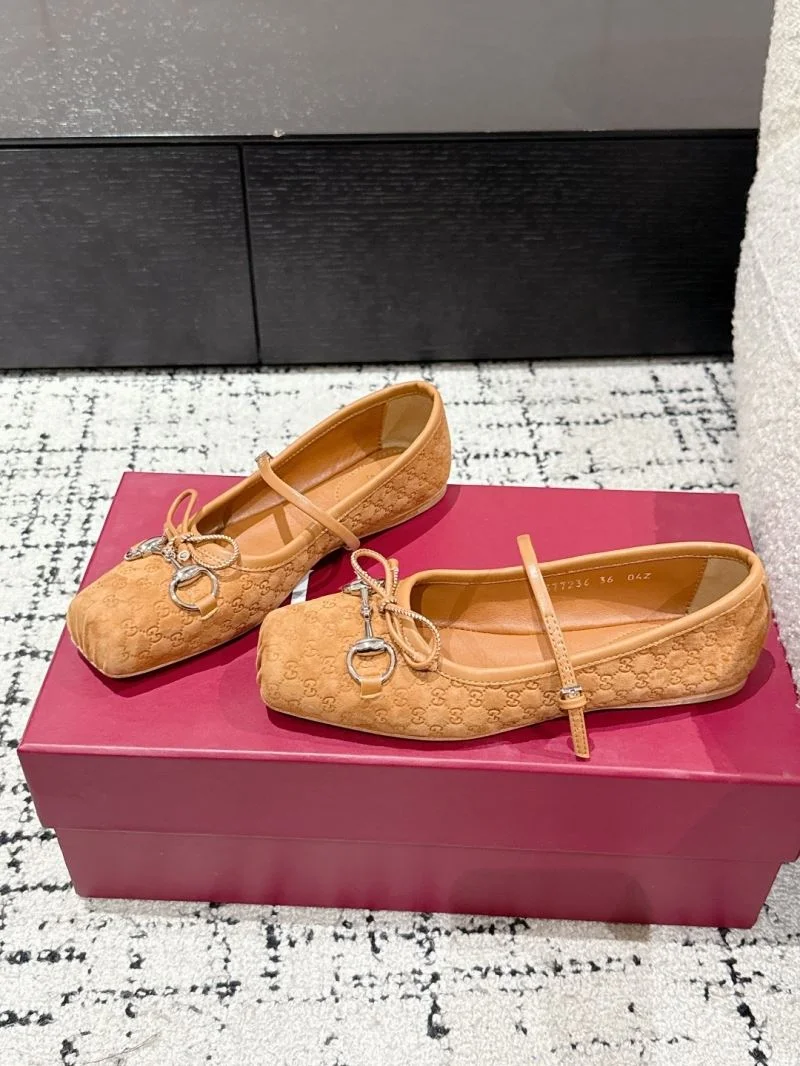 Gucci Flat Shoes TimelessDesign 25079