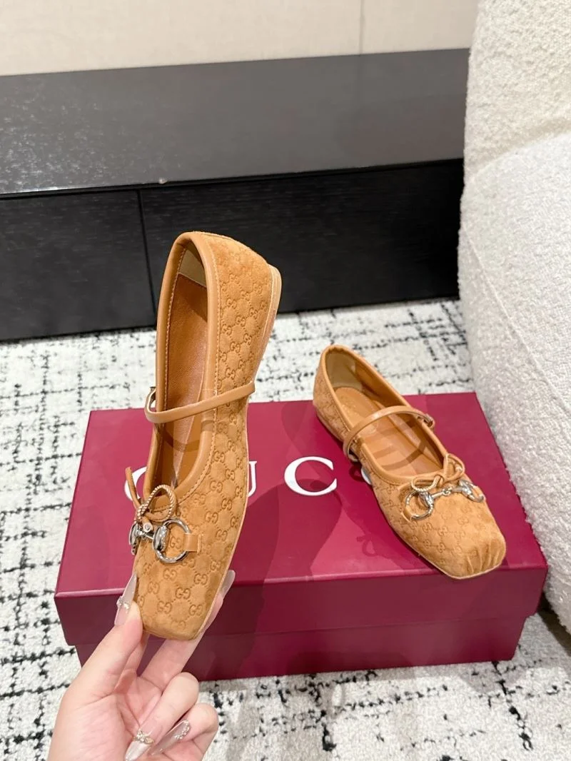 Gucci Flat Shoes TimelessDesign 25079