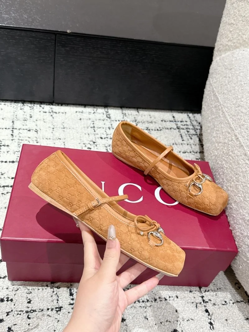 Gucci Flat Shoes TimelessDesign 25079