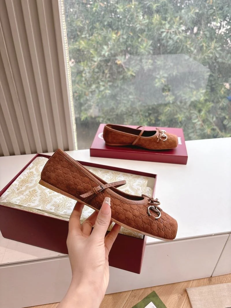 Attractive Gucci Flat Shoes 24837