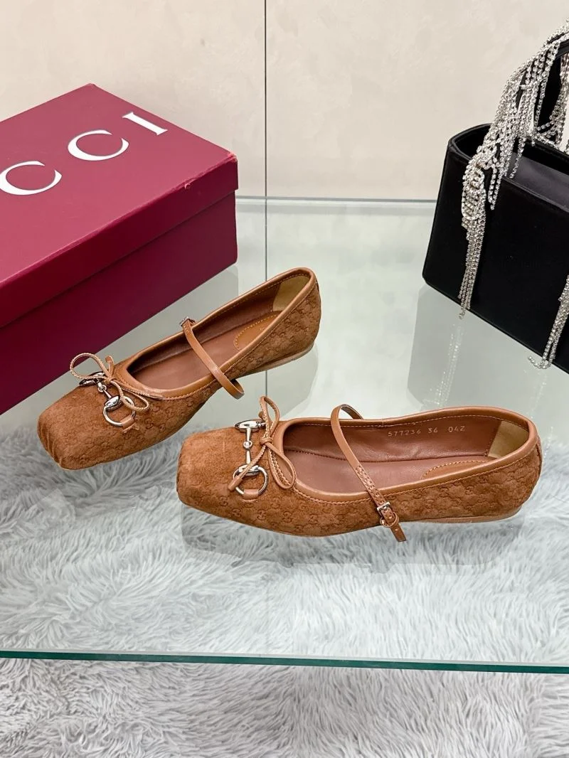 Gucci Flat Shoes Comfortable 24842