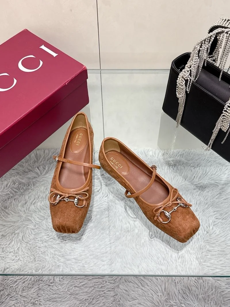 Gucci Flat Shoes Comfortable 24842