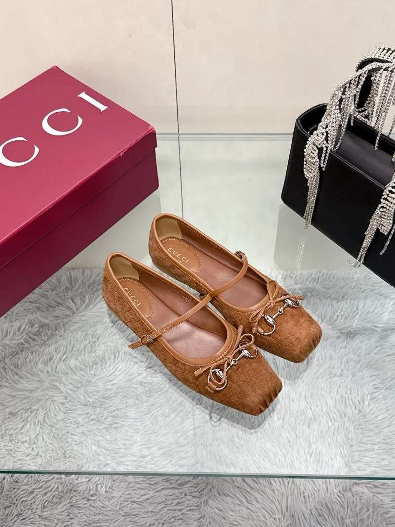Gucci Flat Shoes Comfortable 24842