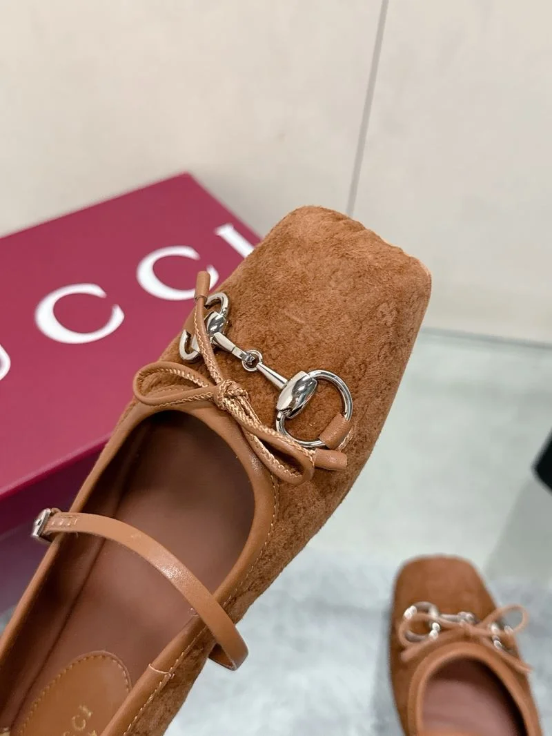 Gucci Flat Shoes Comfortable 24842