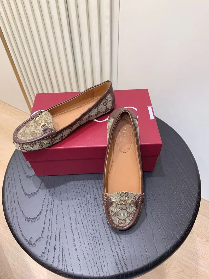 Gucci Flat Shoes Modern 24515