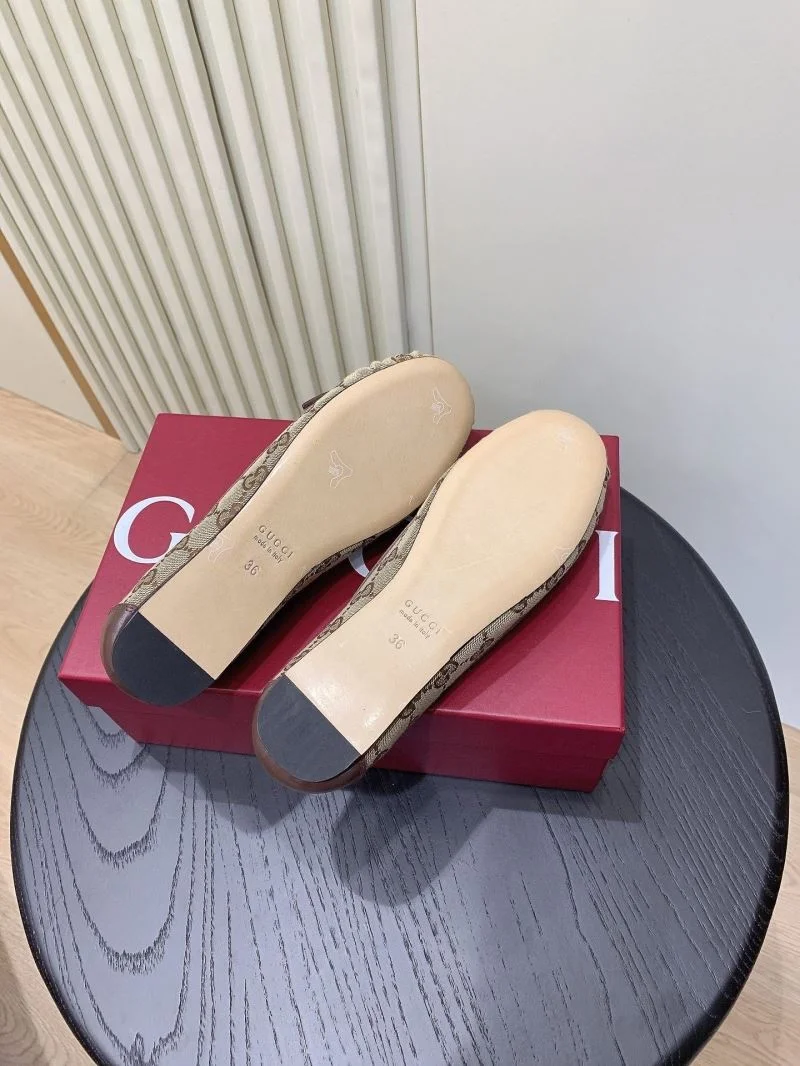 Gucci Flat Shoes Modern 24515