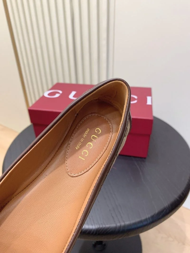 Gucci Flat Shoes Modern 24515
