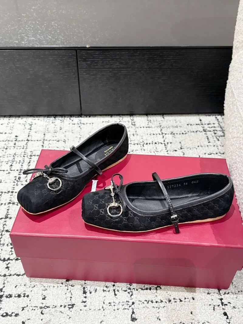 SportInspired Gucci Flat Shoes 24508