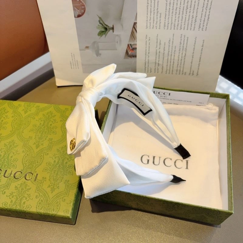Sophisticated Gucci Hair Hoop 263053