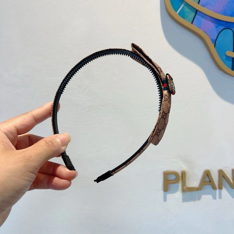 EyeCatching Gucci Hair Hoop 263042