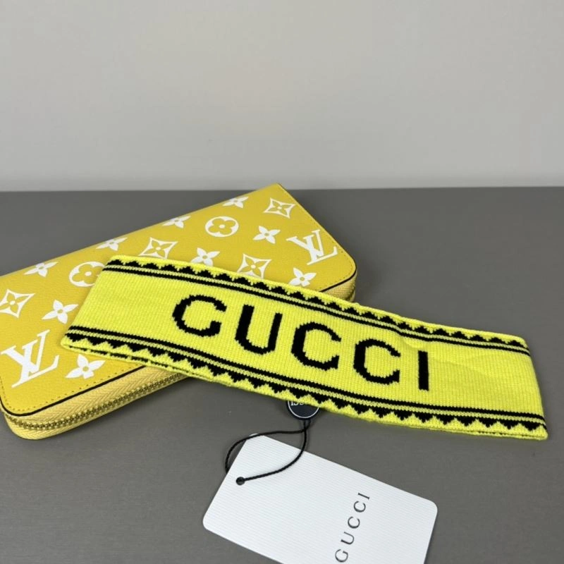 Vibrant Gucci Hair Hoop 264931