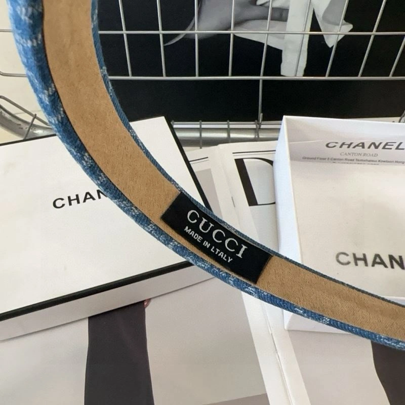 Supportive Gucci Hair Hoop 264188