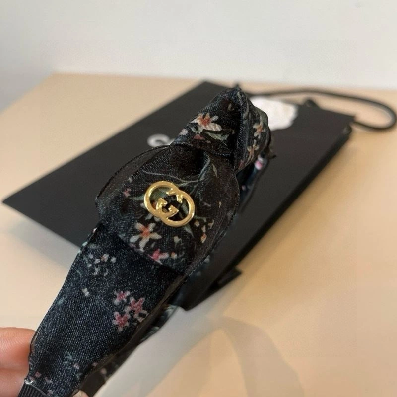 Gucci Hair Hoop ZipUp 264192